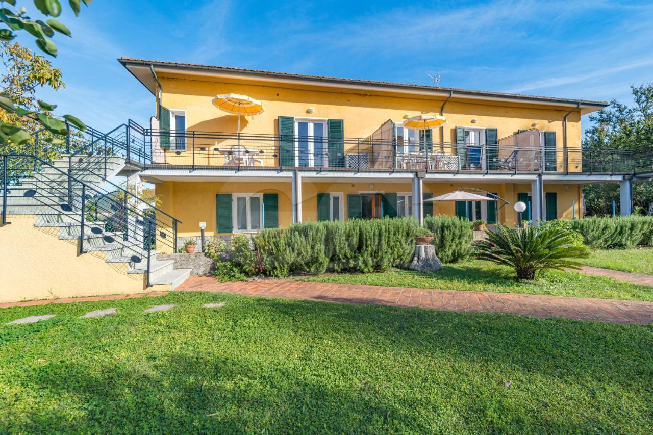 Residence Gli Olmi - Goelba Marina di Campo Buitenkant foto