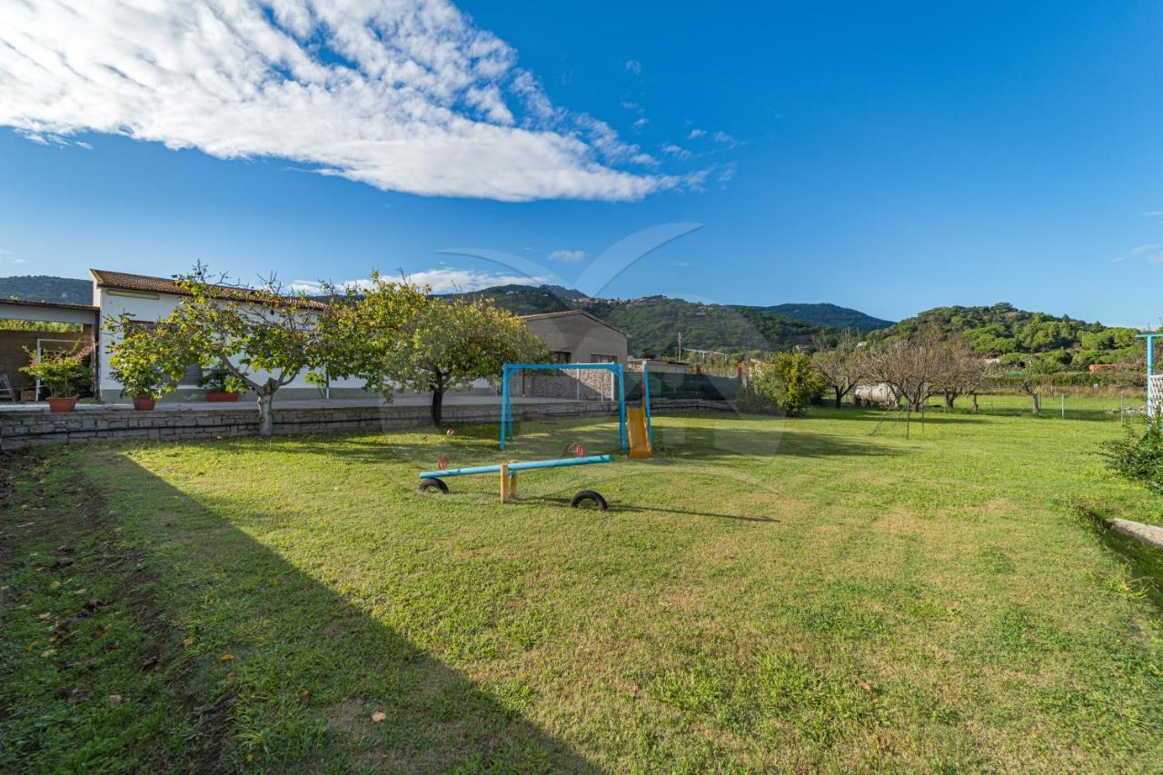 Residence Gli Olmi - Goelba Marina di Campo Buitenkant foto